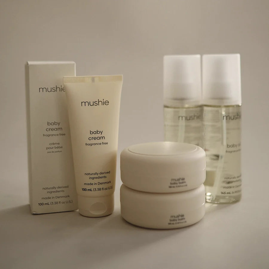 Mushie Jouet Presse Fleur pour Bébé, Aide à la Motricité, Plastique 100% Non Toxique, sans BPA, Accessoires pour Jeunes Enfants, Durable & Haute Qualité (Dried Thyme/Natural/Shifting Sand Mushie Jouet Presse Fleur pour Bébé, Aide à la Motricité, Plastique 100% Non Toxique, sans BPA, Accessoires pour Jeunes Enfants, Durable & Haute Qualité (Dried Thyme/Natural/Shifting Sand