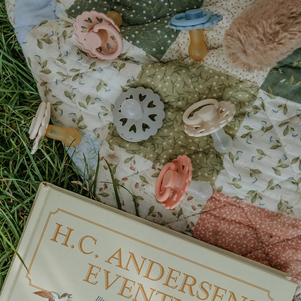 FRIGG Fairytale X H.C. Andersen - The Snow Queen