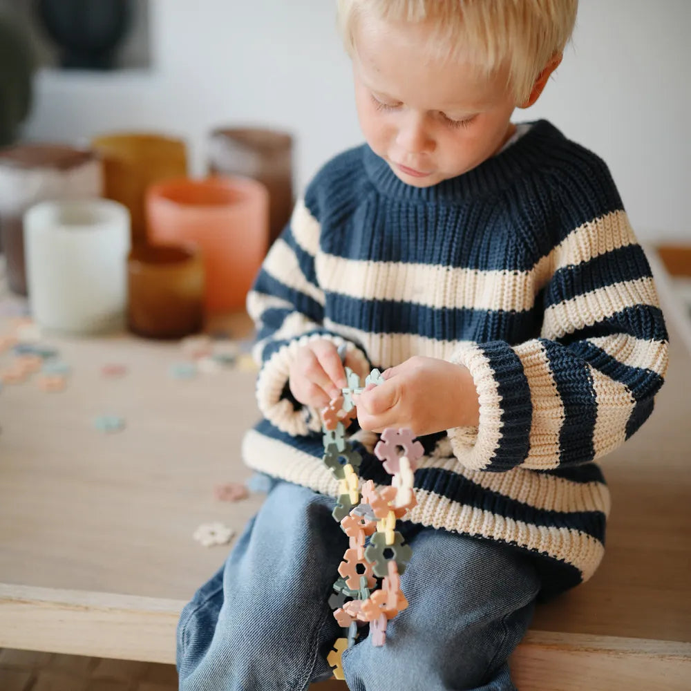 Mushie construction kit