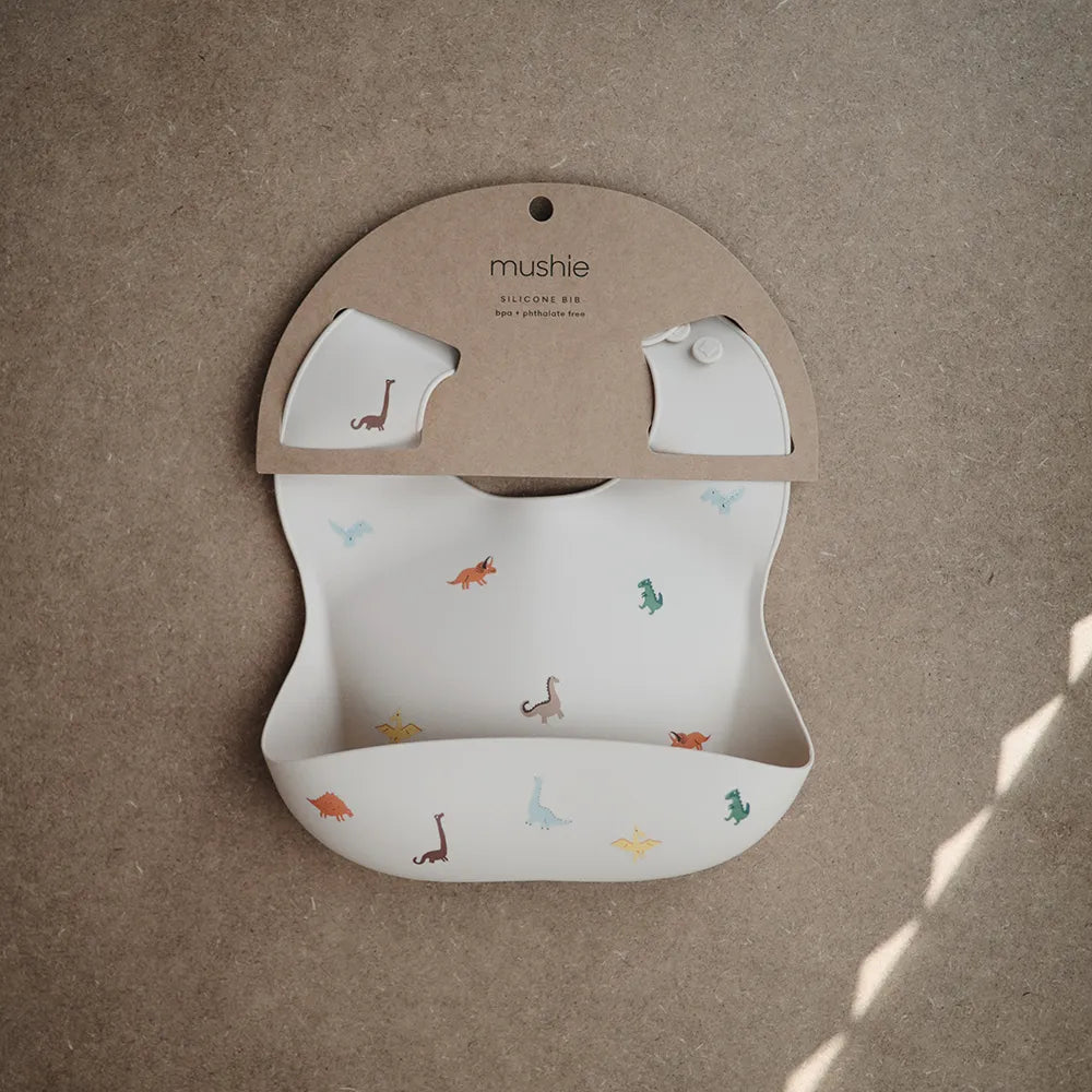 Mushie silicone bib