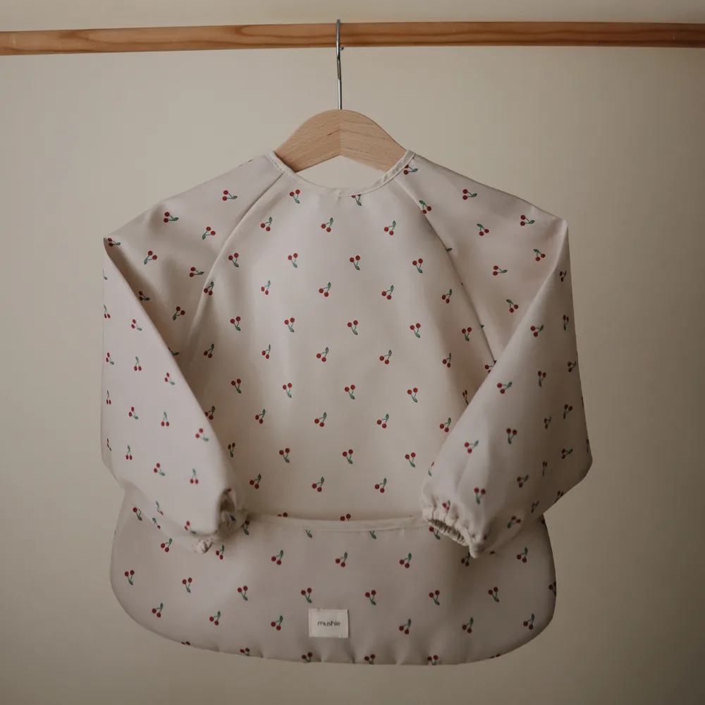 Mushie long sleeve bib