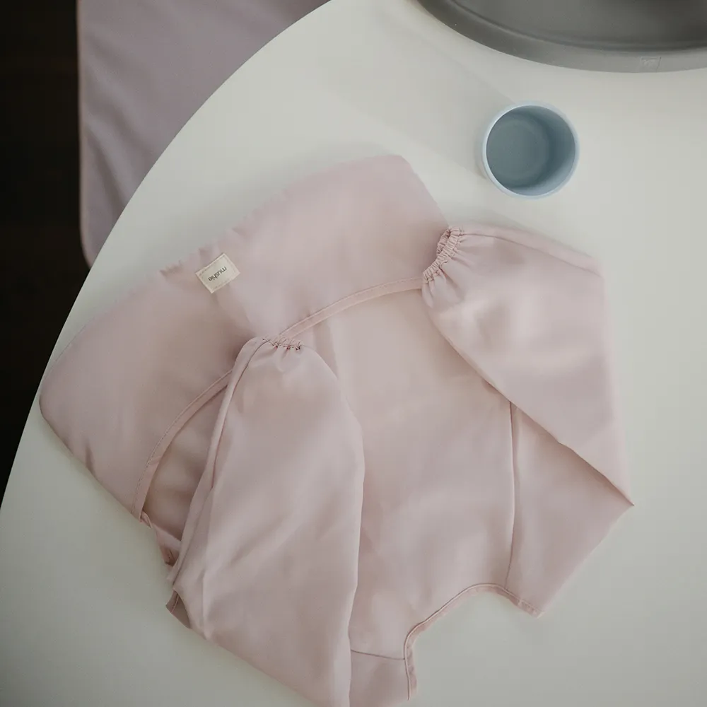 Mushie long sleeve bib