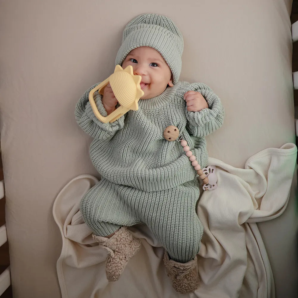 Mushie No-drop bite ring