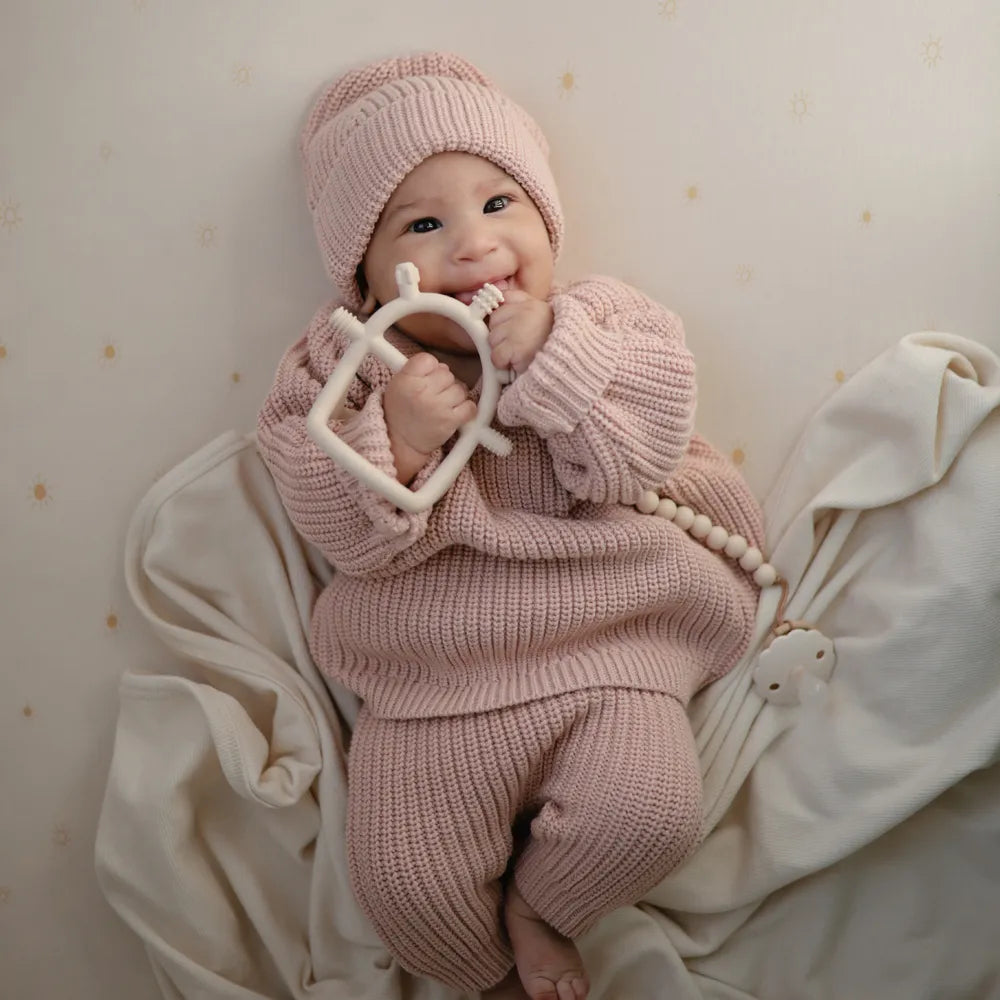 Mushie No-drop bite ring