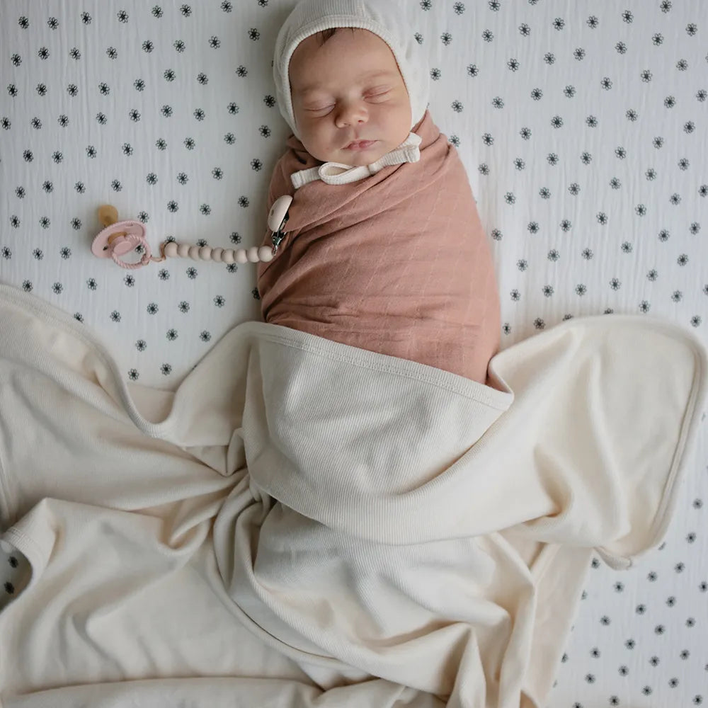 Mushie baby blanket in rib