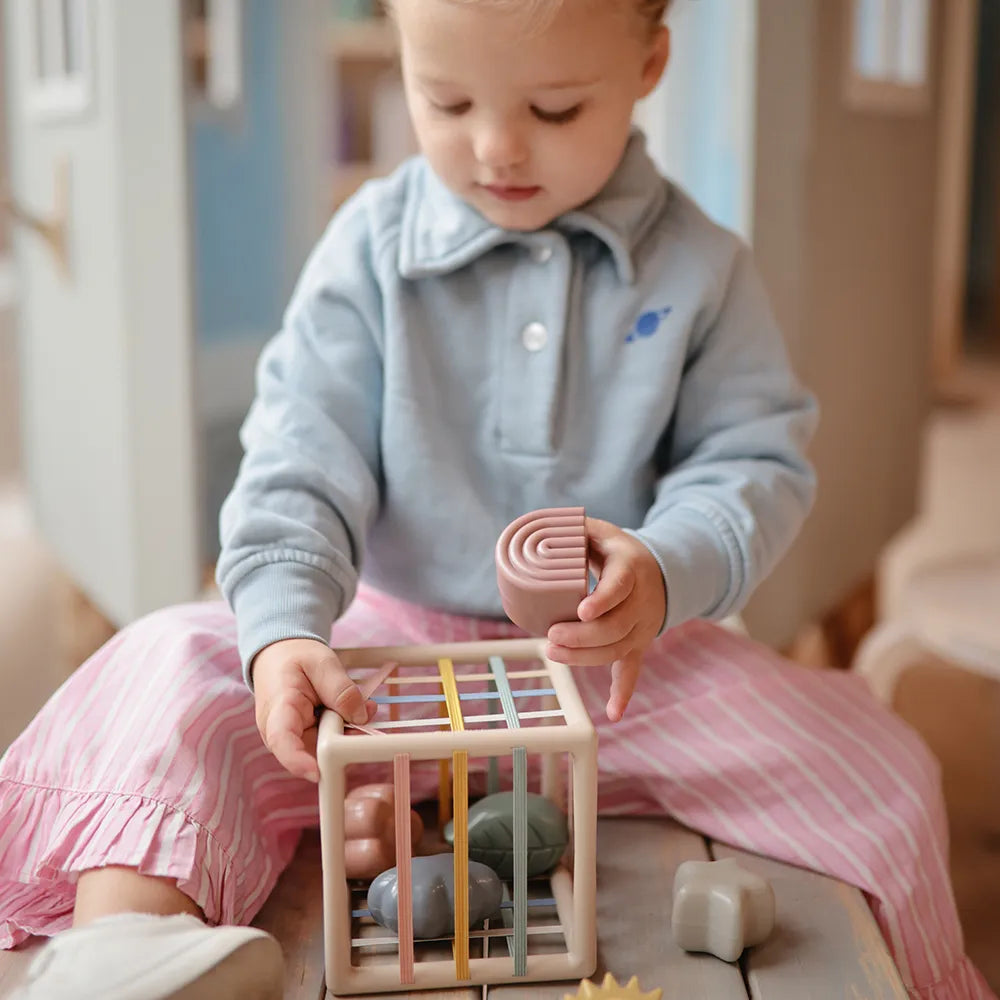 Mushie Elastic Shape Sorter