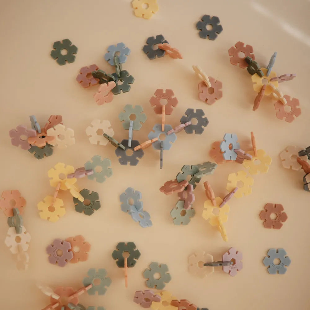 Mushie construction kit