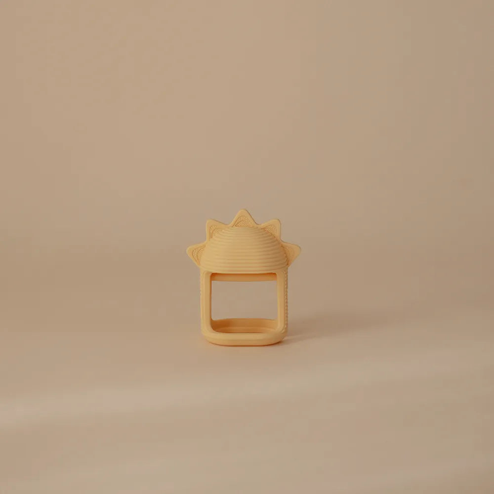 Mushie No-drop bite ring