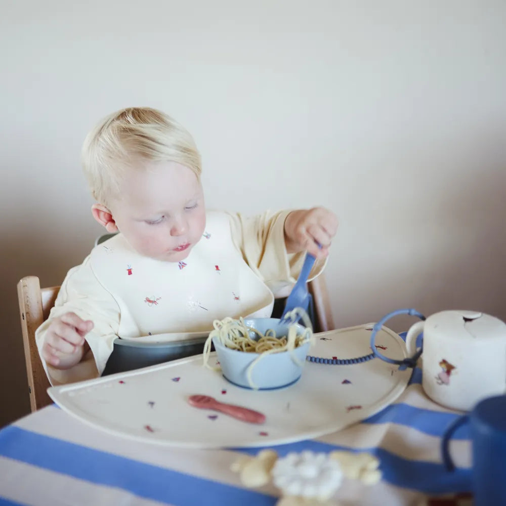 Mushie silicone snack cup