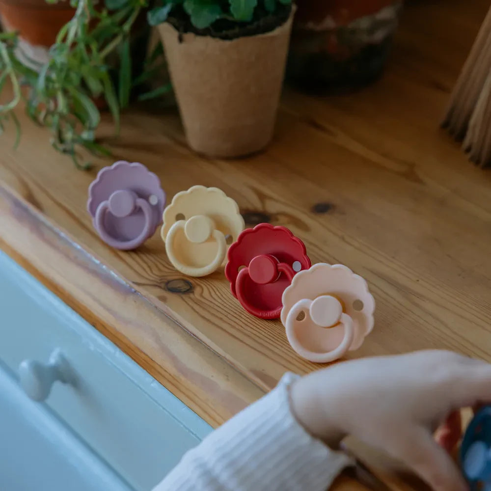 FRIGG Daisy - Pale Daffodil