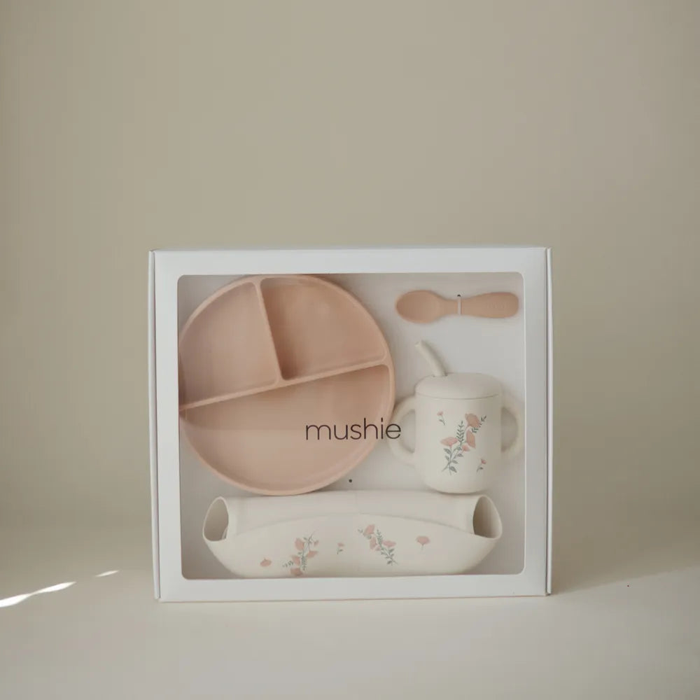 Mushie silicone dining set