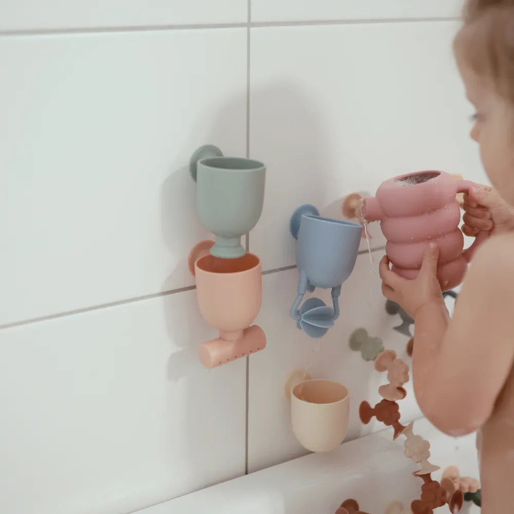 Mushie - Gießkanne für Kinder