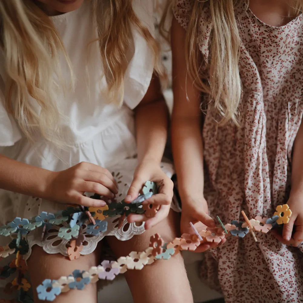 Mushie construction kit