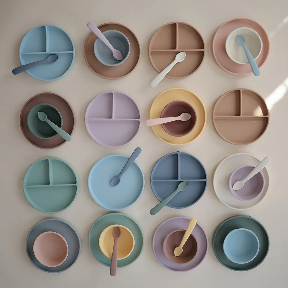 Mushie Classic Silicone Suction Plate