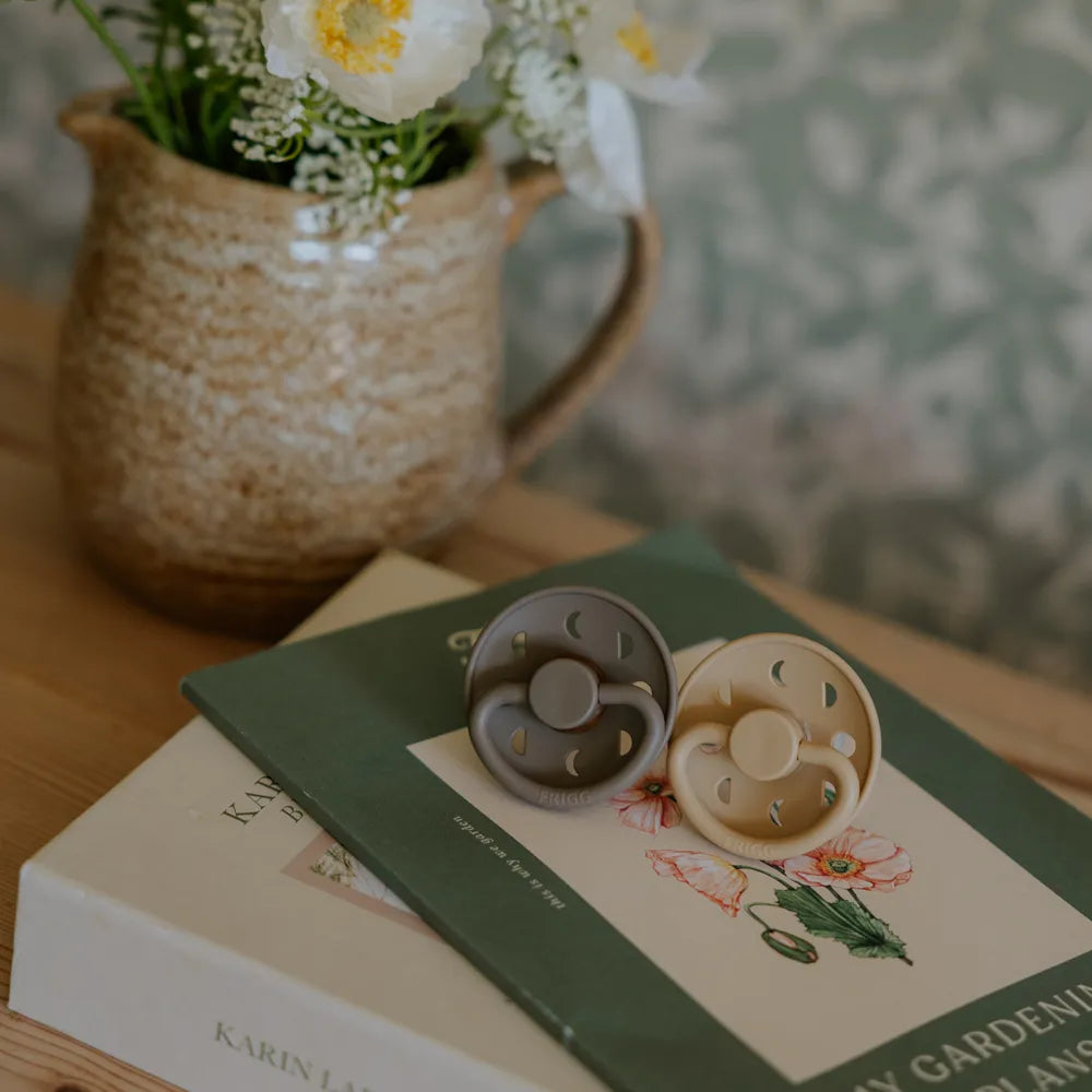 FRIGG Moon Phase - Croissant