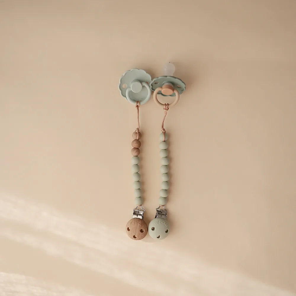 Mushie pacifier chain - Eva