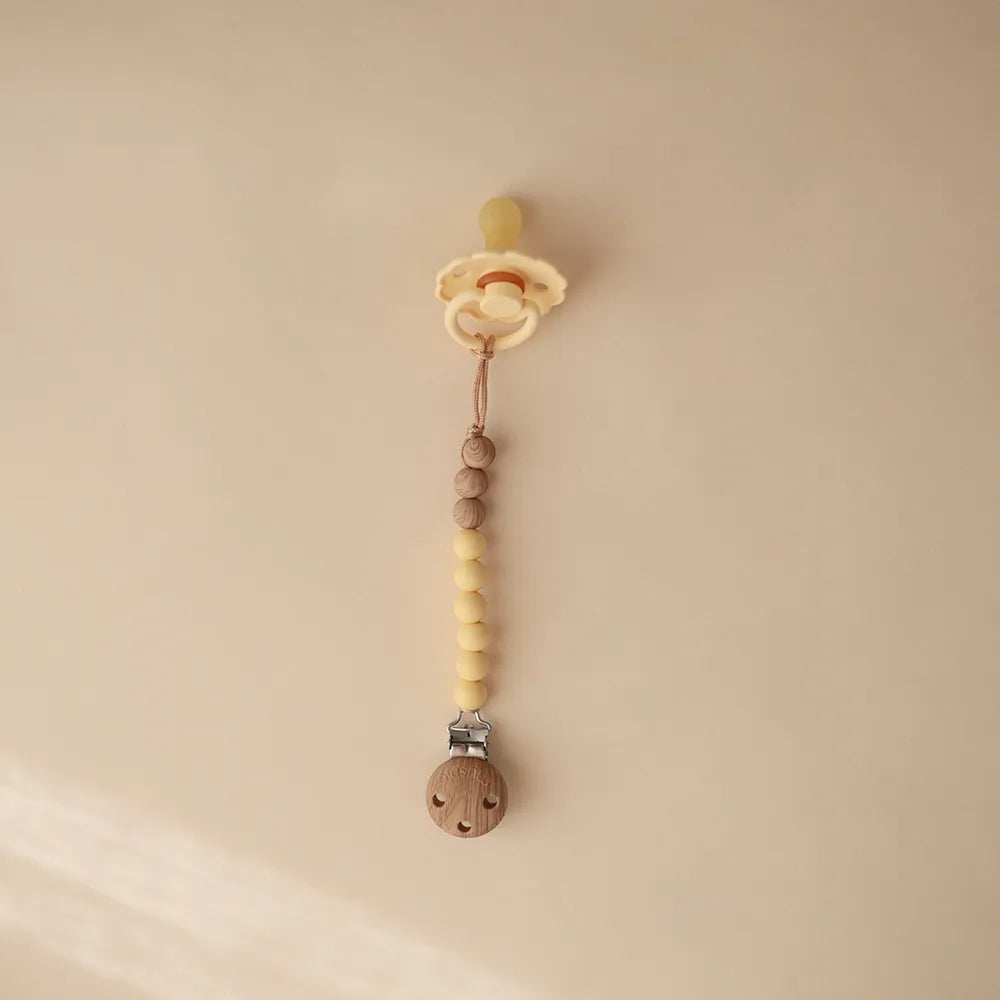 Mushie pacifier chain - Eva